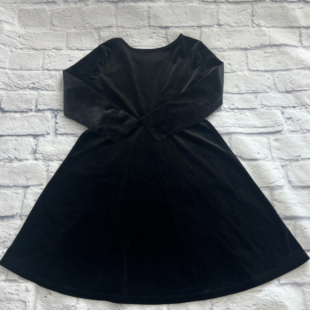 Old Navy Fit & Flare Velvet Dress for Girls SIZE M(8)‎ - Picture 9 of 16